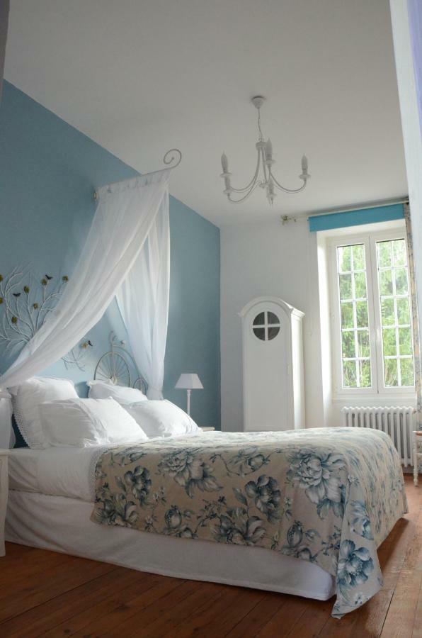 Notre-Dame-de-SanilhacLe Manoir De Sanilhac住宿加早餐旅馆 外观 照片